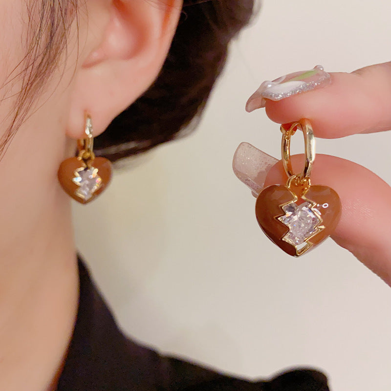 Luxury Enamel Heart & Zircon Ear Cuff – Elegant Design