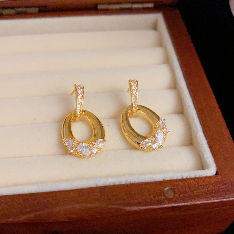 18K Gold-Plated Diamond-Studded Oval Earrings-Vintage Minimalist Style