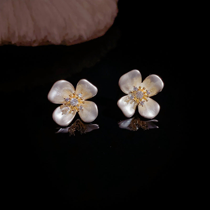 14K Gold-Plated White Metal Flower Stud Earrings -Elegant &Chic Design