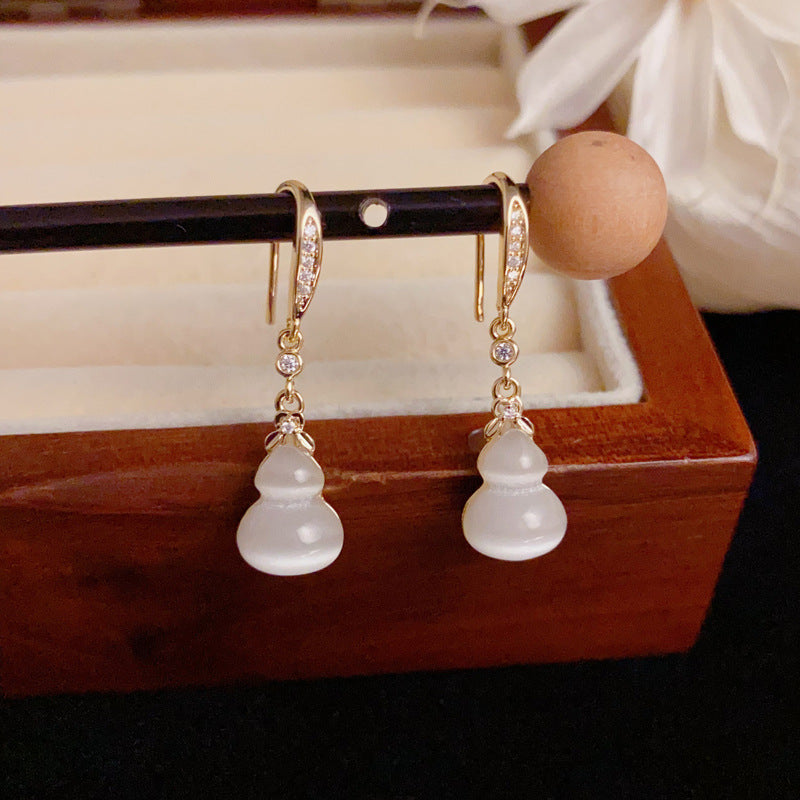 Luxury Cat's Eye Gourd Tassel Drop Gold Earrings – Elegant Design