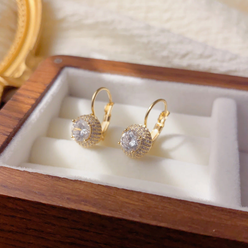 Elegant Zircon Round Ear Cuff Earrings – Geometric Design