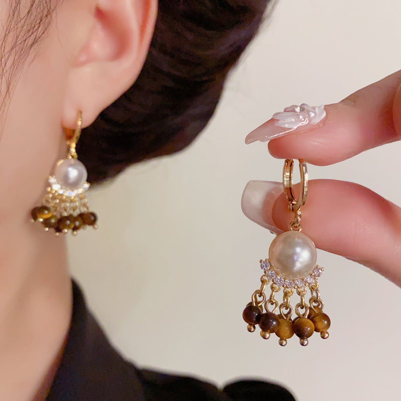 Elegant Round Pearl Beaded Tassel Ear Cuff Earrings – Geometric Design