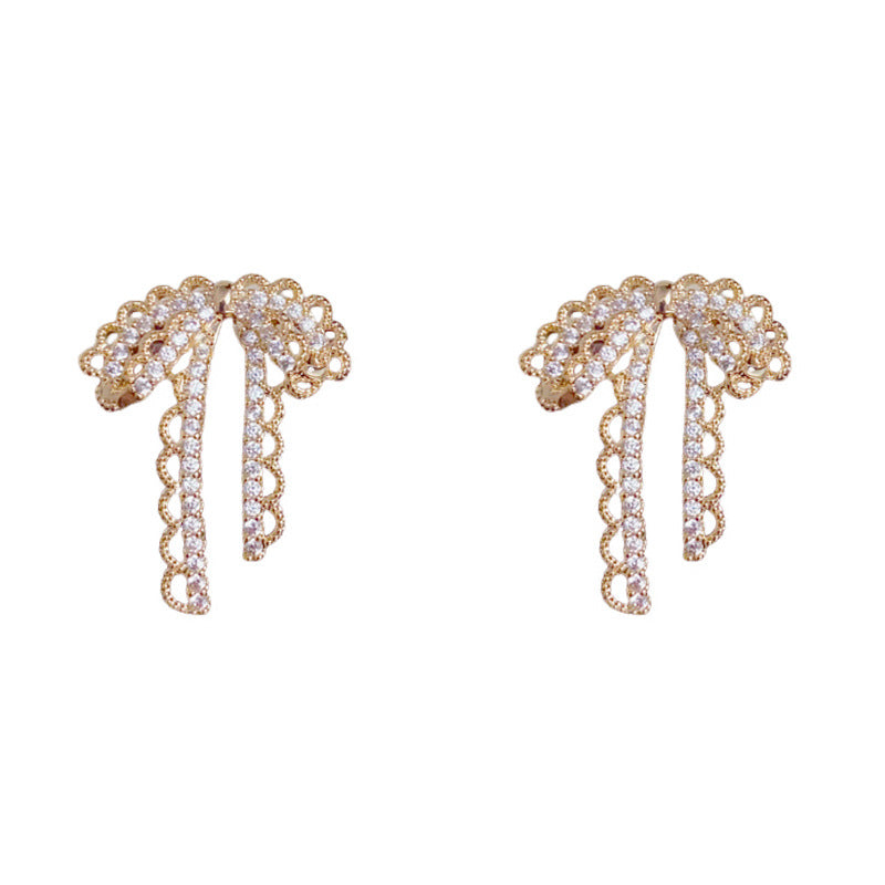 Luxury Zircon Lace-Edge Bow Stud Gold Earrings – Elegant Design