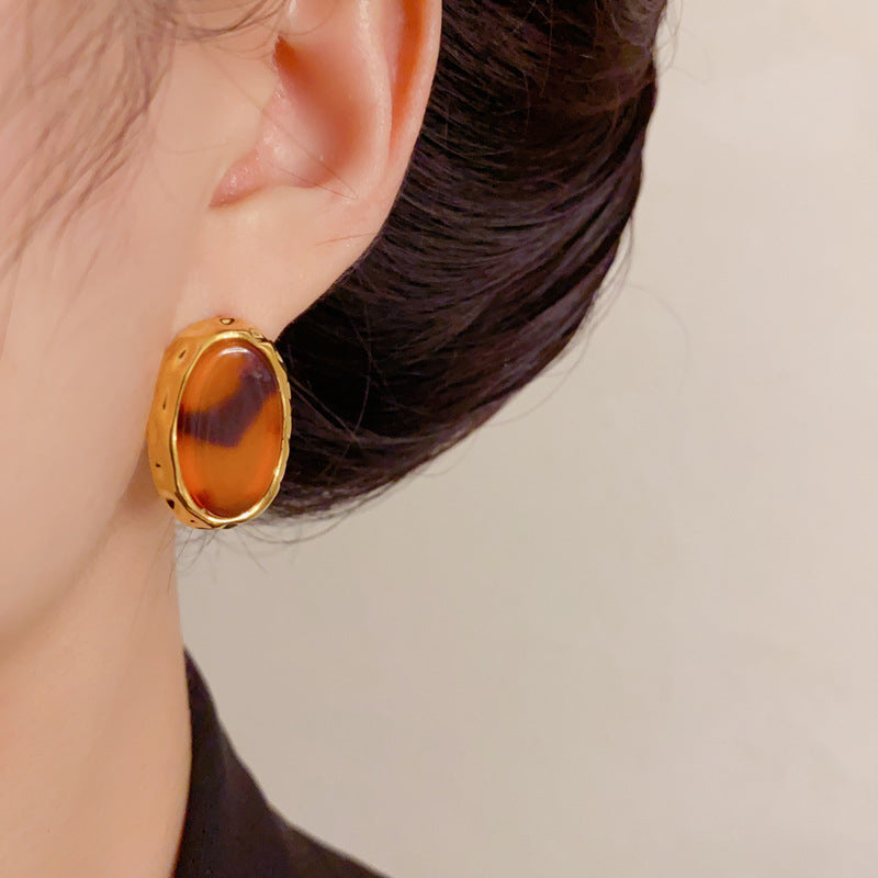 Elegant Leopard Resin Oval Stud Earrings – Geometric Design