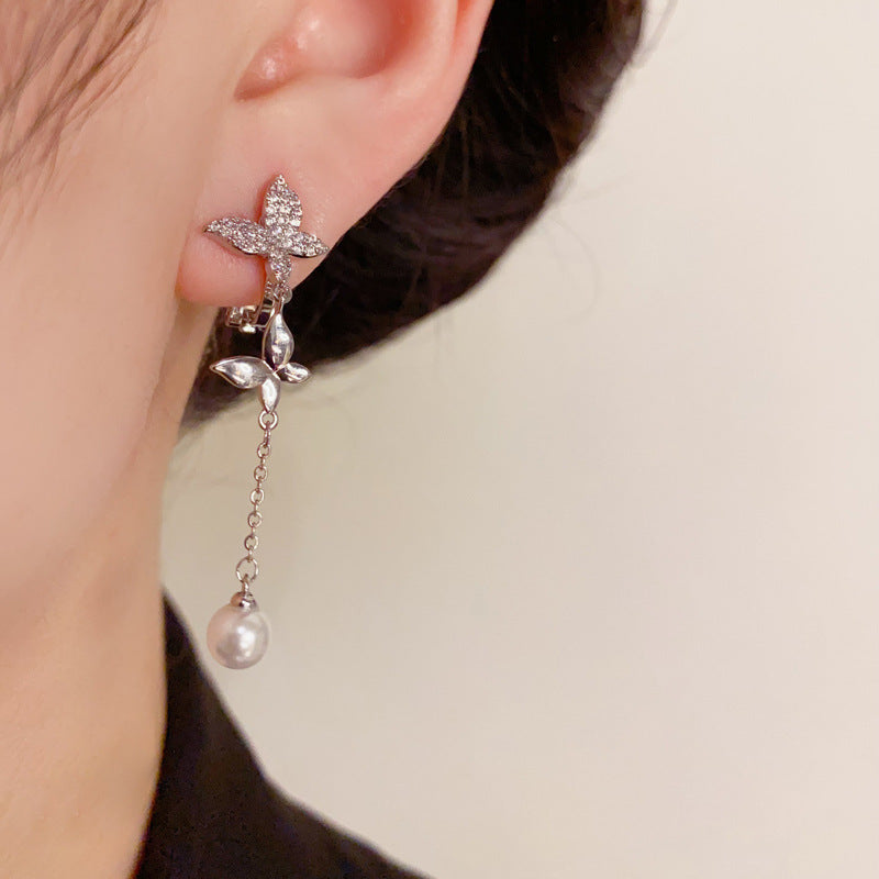 14K Gold Zircon Butterfly Tassel Ear Clip - Chic Elegance Design