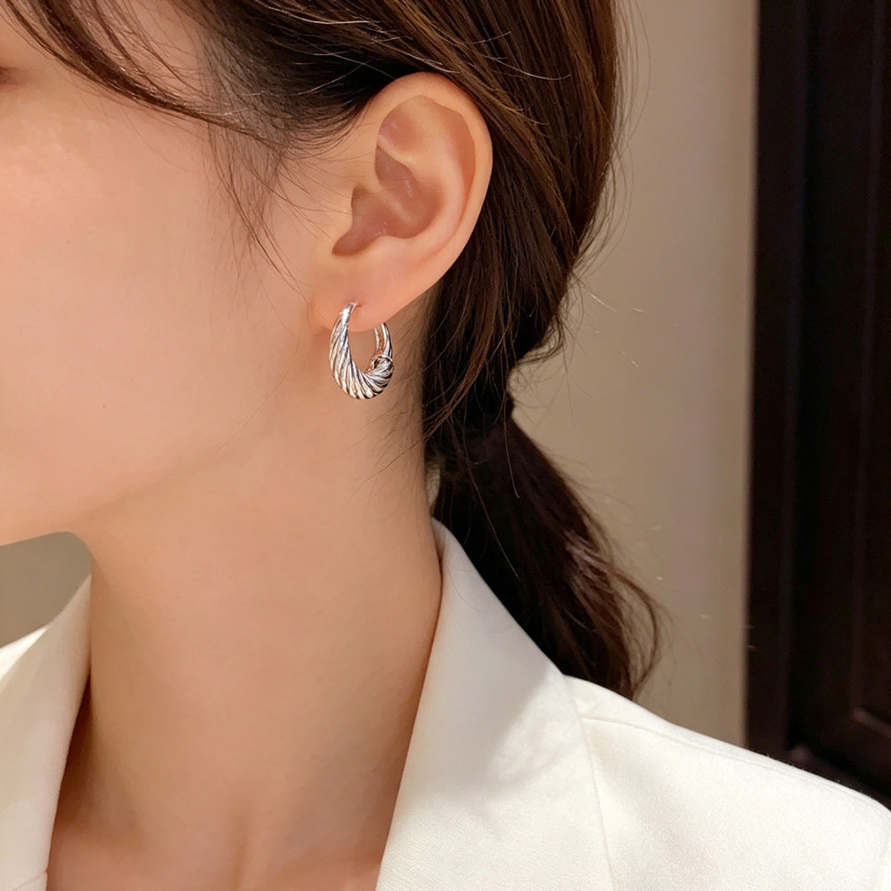 Eaioncol Threaded Geometric Hoop Earrings Gold Silver