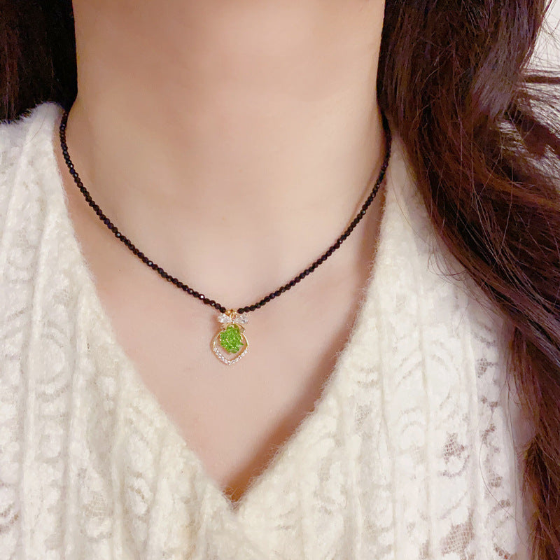 18K Gold Green Square Crystal Pendant Necklace– Chic Minimalist Design