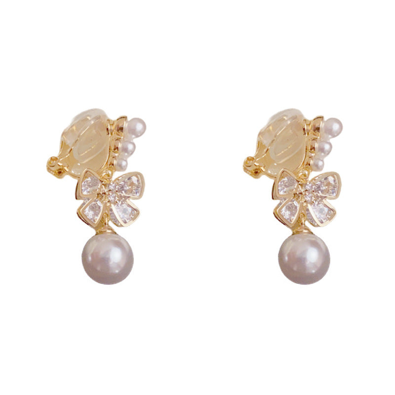 Luxury Bow & Pearl Ear Clip Earrings – No Piercing Elegant Design