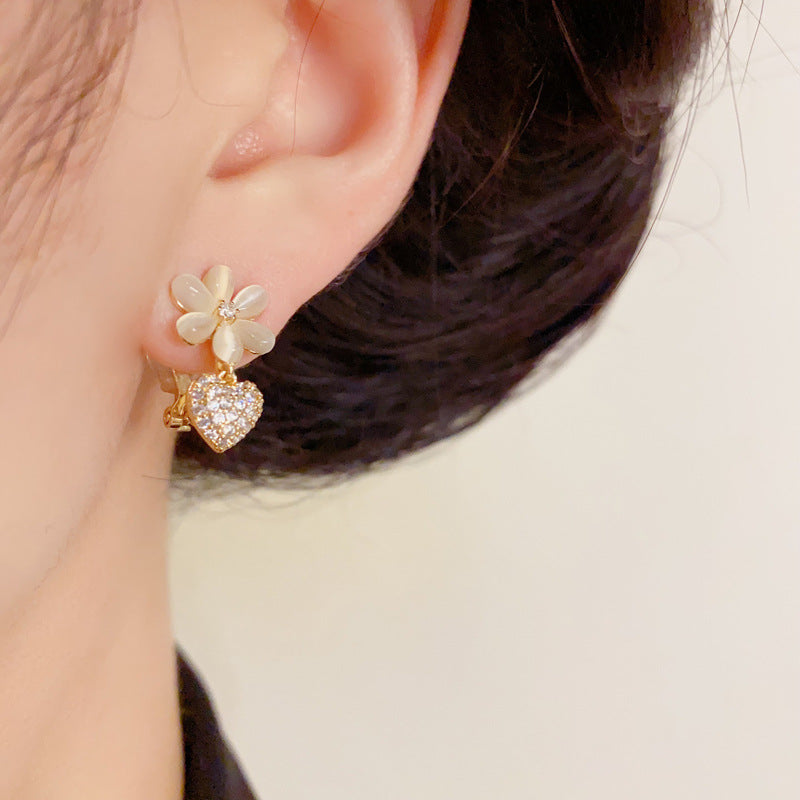Minimalist Zircon Flower & Heart Clip-On Earrings – No Piercing Needed