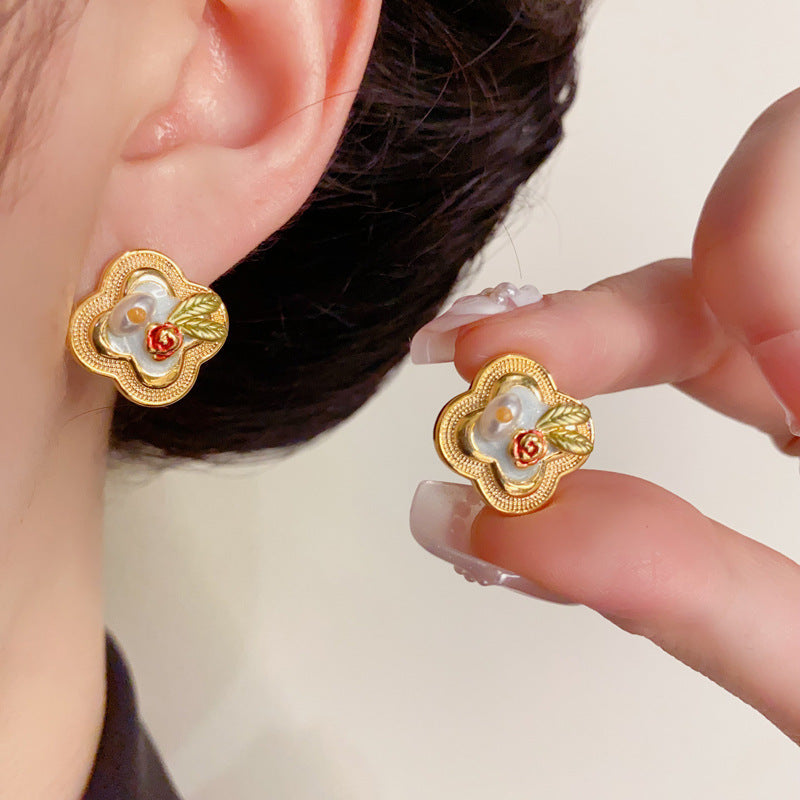 Luxury Enamel 4-Leaf Flower Stud Gold Earrings – Elegant Flower Design