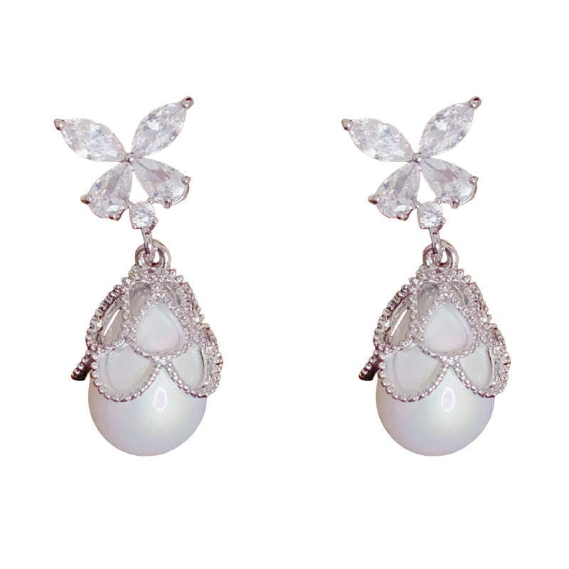 Eaioncol Butterfly Lace Pearl Drop Earrings Gold Silver