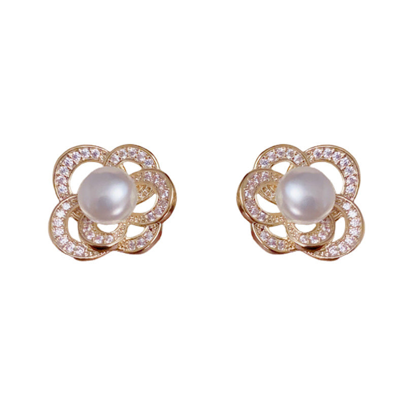 Elegant Full-Zircon Openwork Pearl Petal Stud Earrings – Floral Design