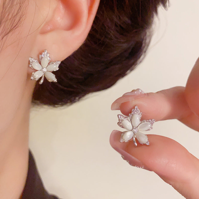 Minimalist Shell Pearl Maple Leaf Stud Earrings – S925 Silver Needle