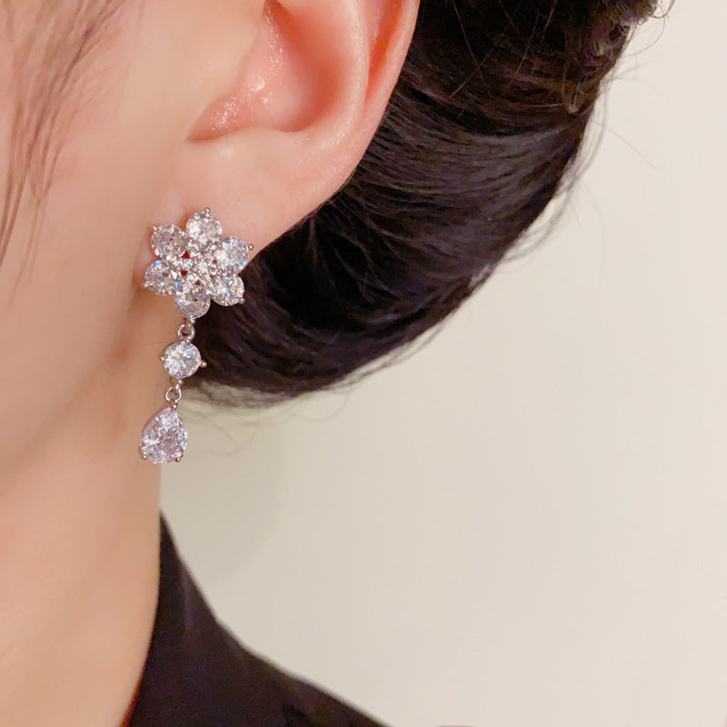 Luxury Micro-Inlaid Zircon Petal Teardrop Drop Earrings – Floral Design