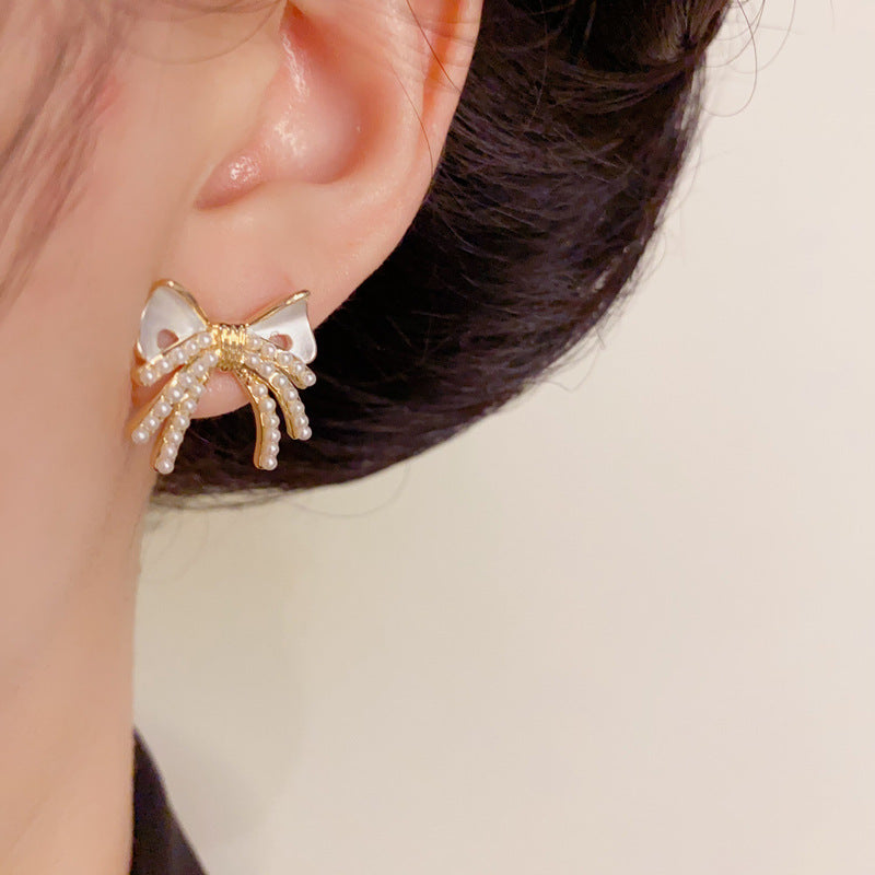Luxury Pearl & Bow Stud Gold Earrings – Elegant Design