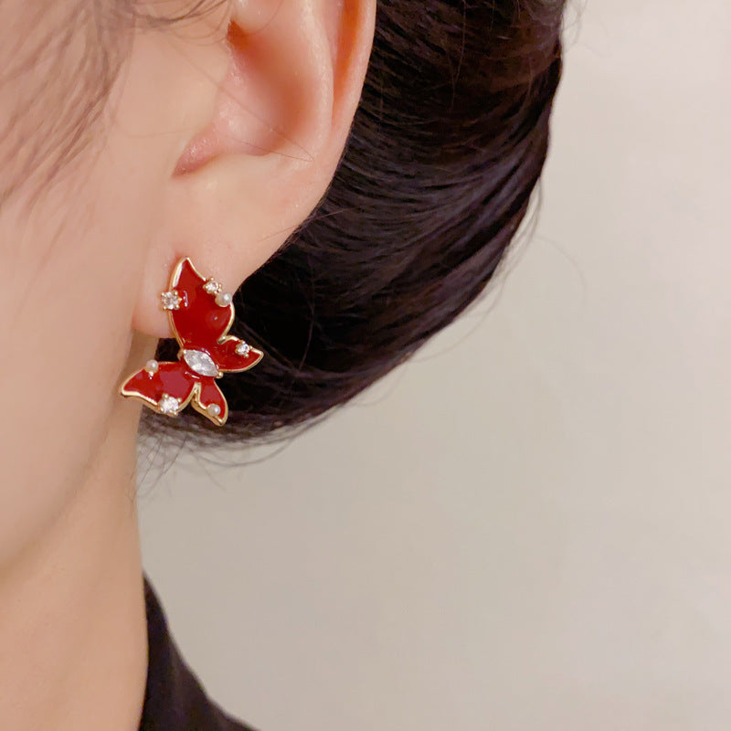 Luxury Red Rhinestone Butterfly Stud Earrings – Elegant Design