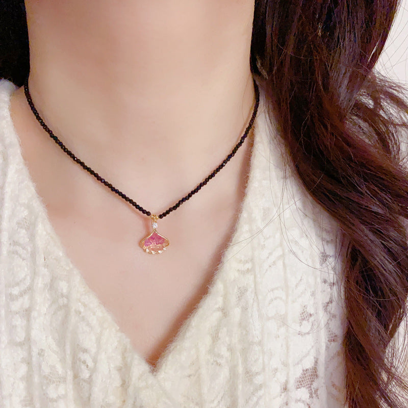 14K Gold Fan Crystal Pendant Necklace – Elegant Black Crystal Design