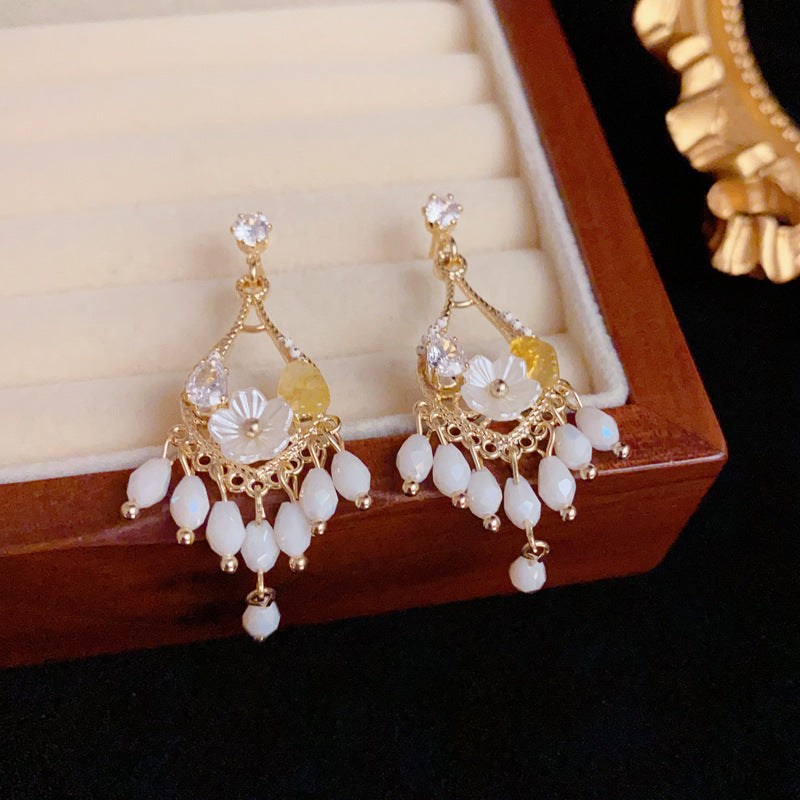 Luxury Petal Teardrop Bead Tassel Drop Earrings – Floral design