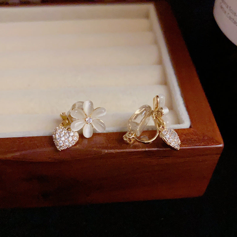 Minimalist Zircon Flower & Heart Clip-On Earrings – No Piercing Needed