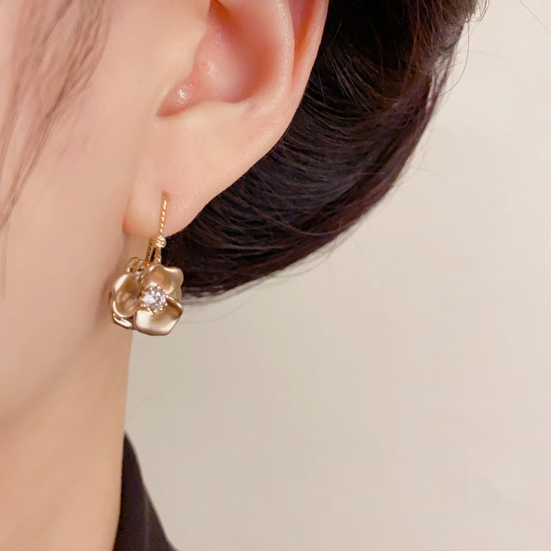 Luxury Zircon Coffee Double-Sided Petal Drop Earrings – Retro Design