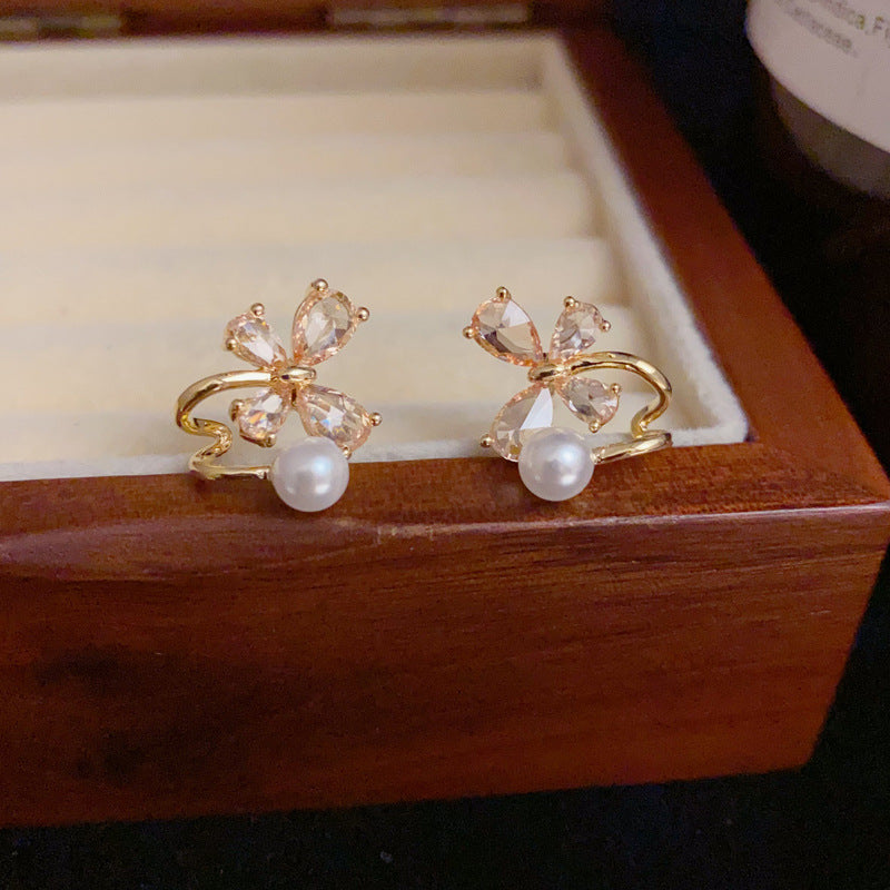 14K Gold Champagne Butterfly Pearl Stud Earrings – Elegant Design