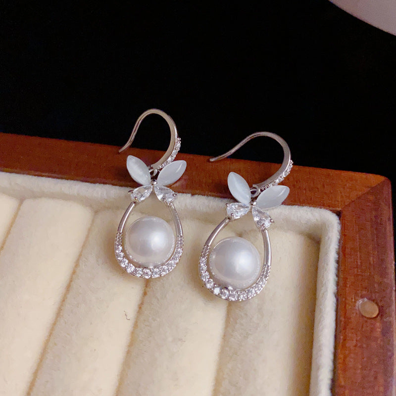 14K Gold-Plated Butterfly Pearl Waterdrop Earrings–Elegant Hook Design