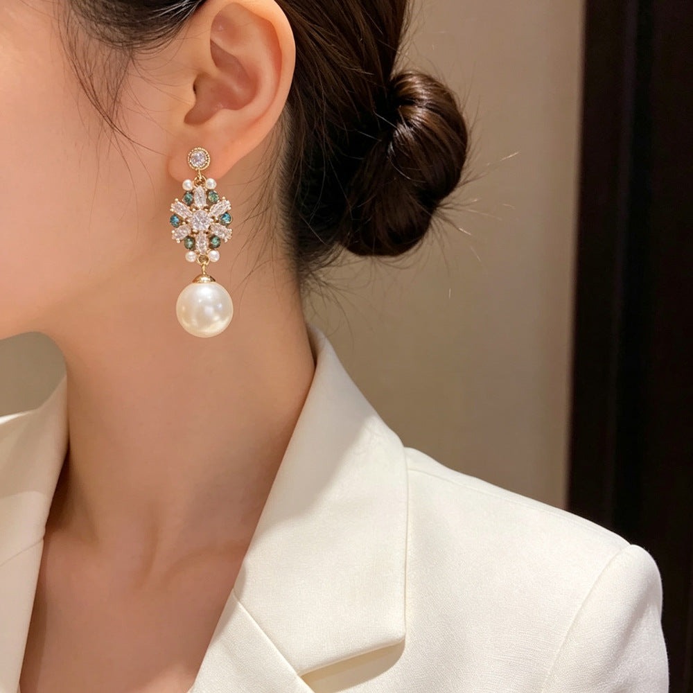 Eaioncol Snowflake Pearl CZ Drop Earrings Gold