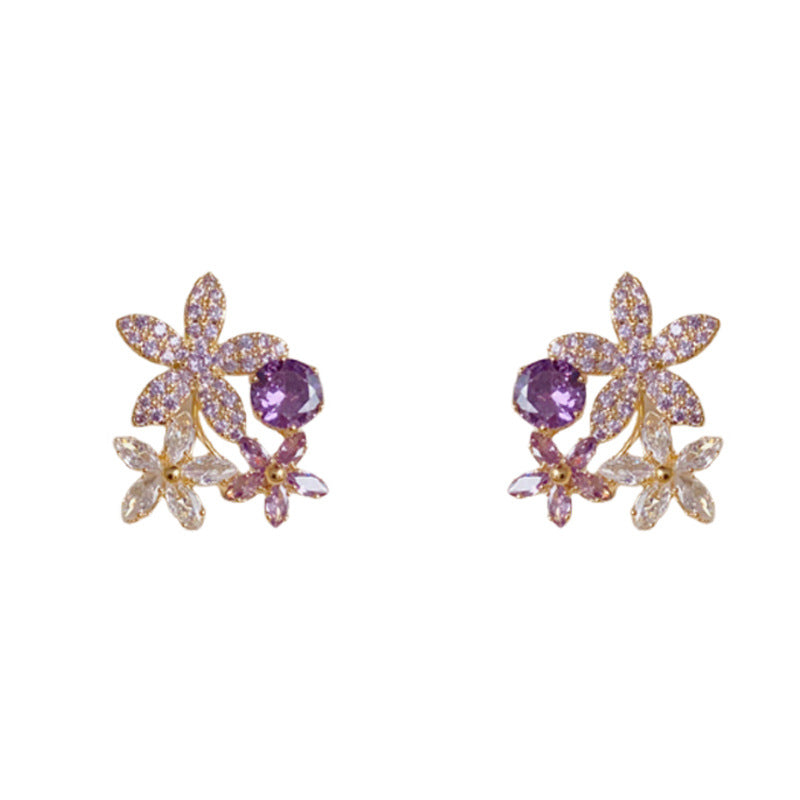 Luxury Full-Zircon Petal Stud Gold Earrings – Elegant Floral Design
