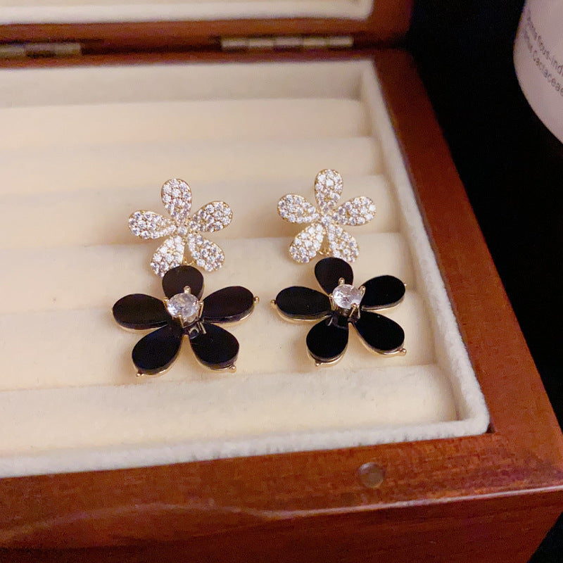 14K Gold-Plated Zircon Flower Drop Earrings - Chic Floral Elegance