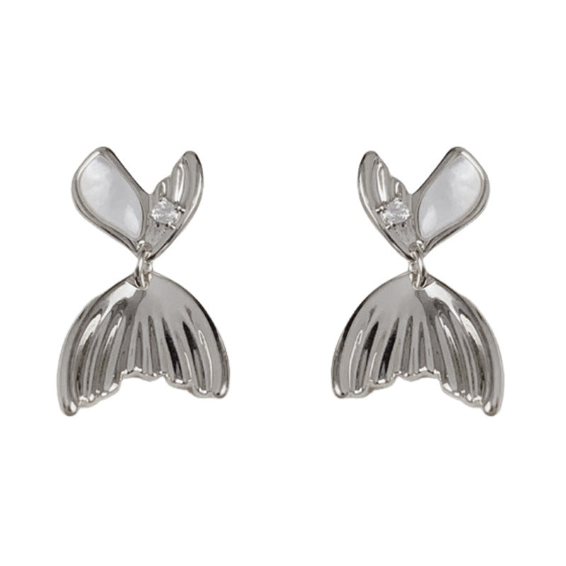 14K Gold Metal Mother-of-Pearl Fish Tail Earrings – Elegant Design