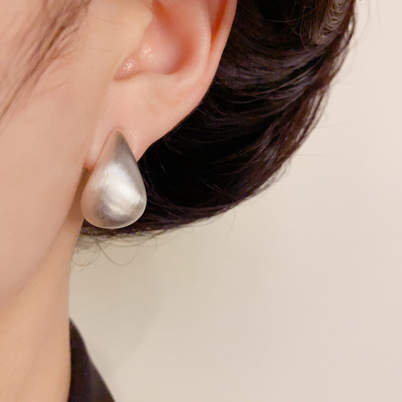 14K Gold Brushed Metal Teardrop Stud Earrings – French Design