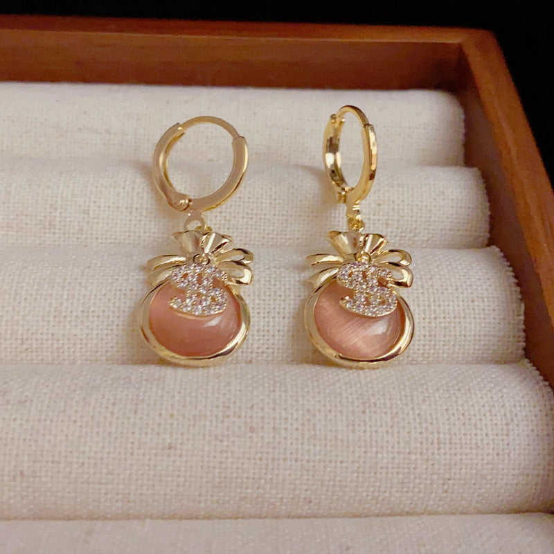 14K Gold-Plated Cat's Eye Stone Coin Pouch Earrings - Elegant Design