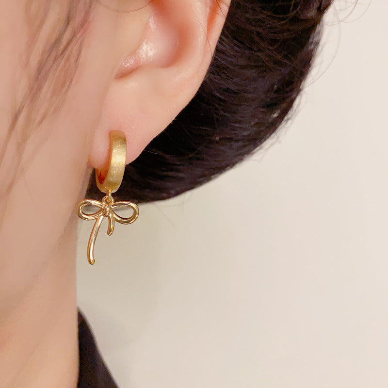 Luxury Brushed Metal Bow Ear Cuff Earrings – Elegant Design