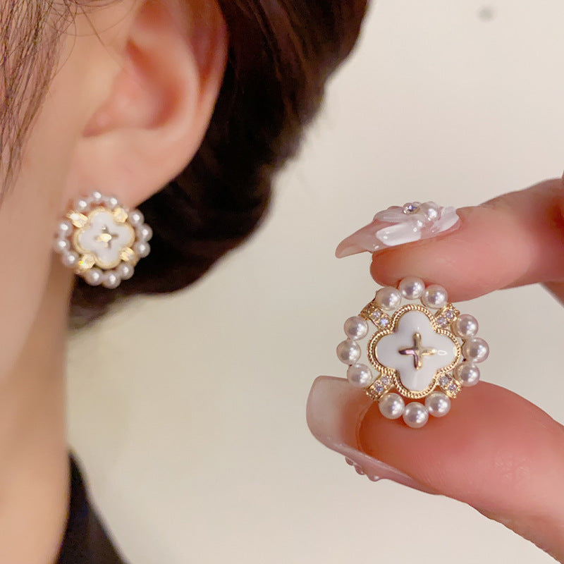 14K Gold-Plated Pearl Four-Leaf Flower Stud Earrings - Elegant & Chic