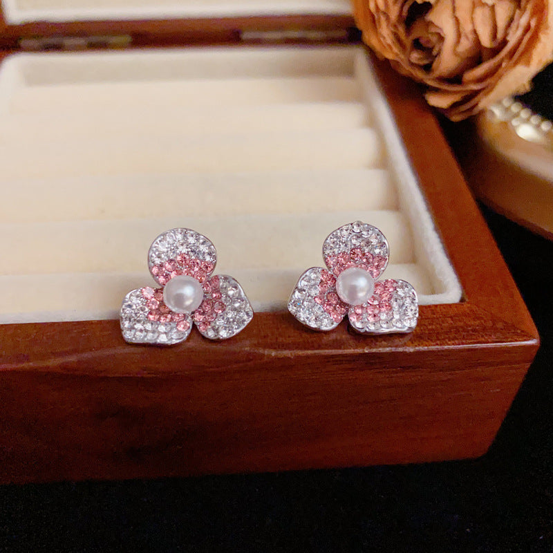 Zircon Gradient Three-Leaf Flower Stud Earrings – S925 Silver Needle