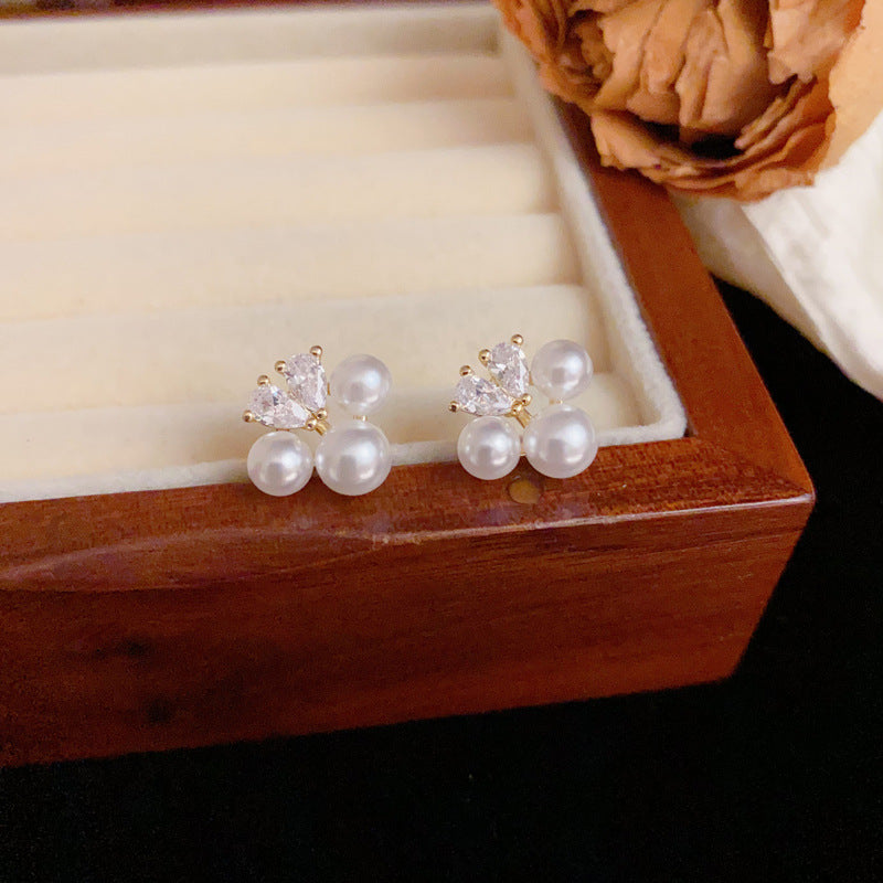 Luxury Zircon & Pearl Stud Gold Earrings – Elegant Design