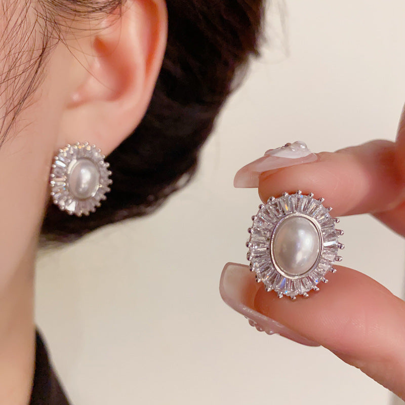 14K Gold Zircon Pearl Sunflower Stud Earrings- Chic Elegance Design