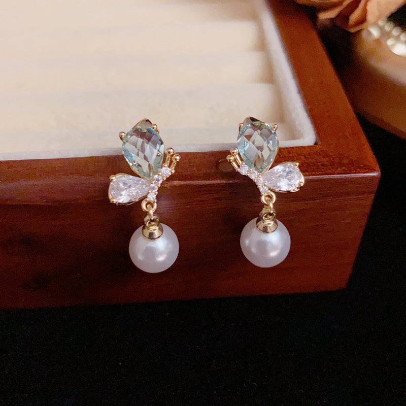 Luxury Butterfly & Pearl Tassel Drop Earrings – S925 Silver Needle