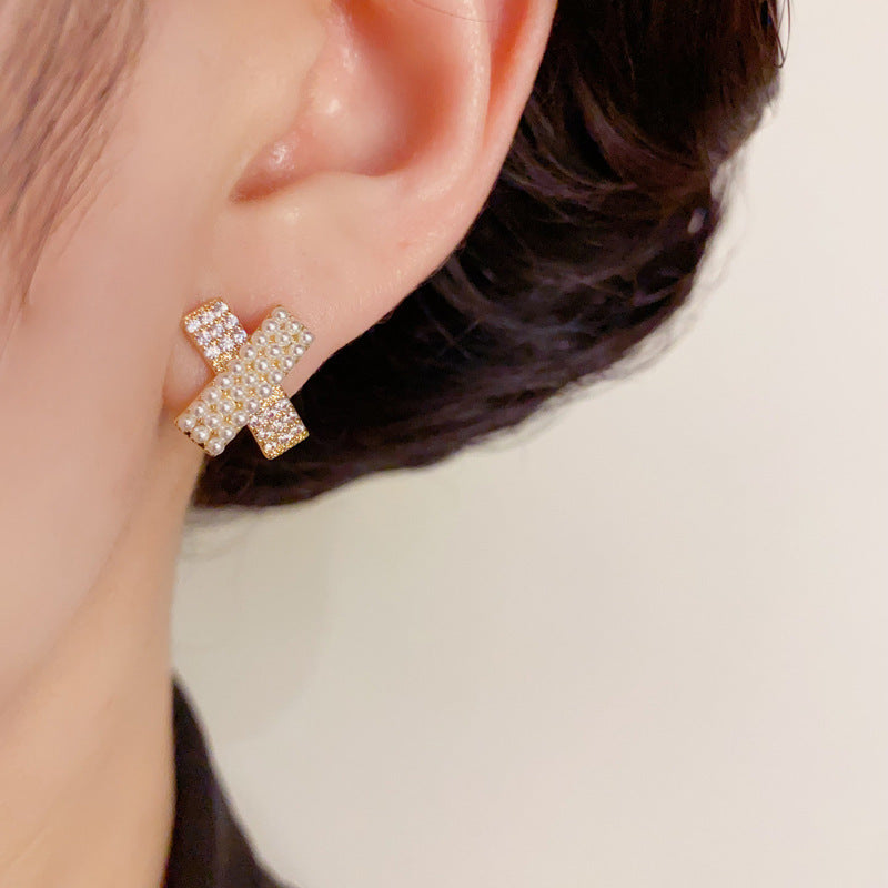 14K Gold-Plated Zircon Cross Pearl Stud Earrings – Elegant Design