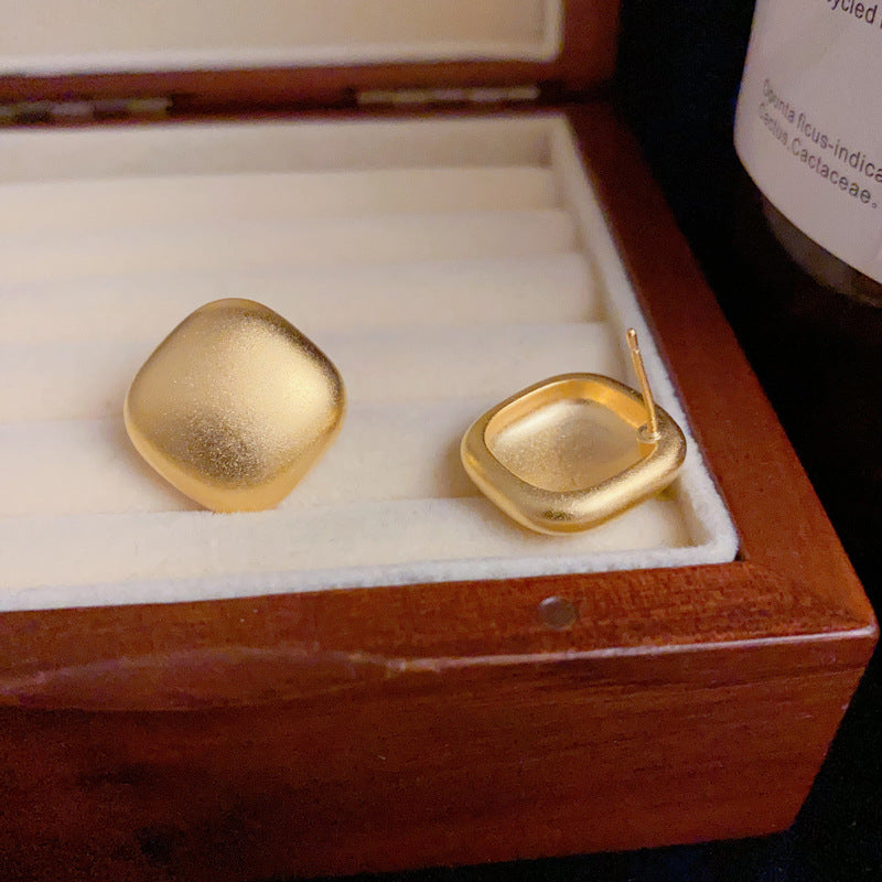 14K Gold Sandblasted Rhombus Stud Earrings – Modern Minimalist Design