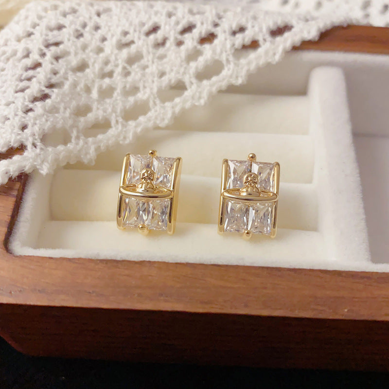 Luxury Geometric Saturn Stud Earrings – Elegant Minimalist Design