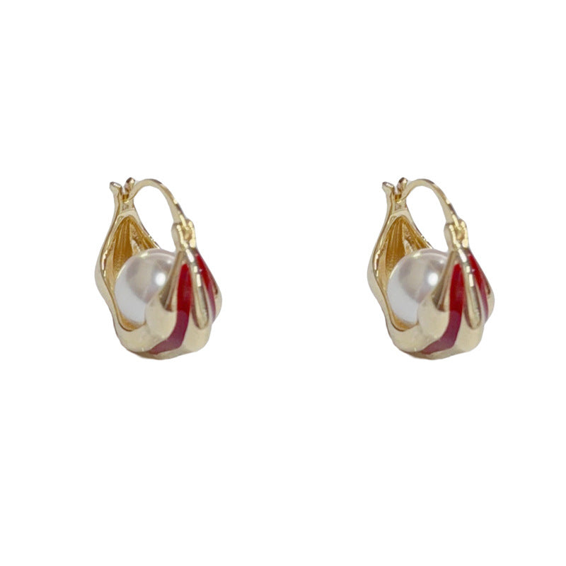 Elegant Drip-Oil Irregular Pearl Earrings – French Retro Design