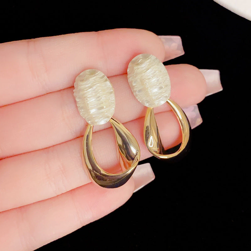 Eaioncol Oval Metal Geometric Drop Earrings Gold