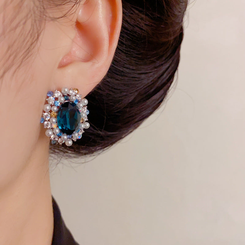 Luxury Full-Zircon Pearl Oval Stud Earrings – Floral Design