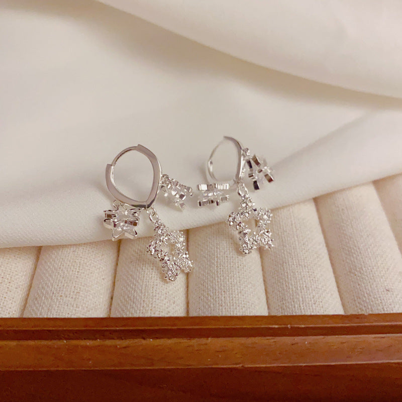 14K Gold Minimalist Metal Star Tassel Drop Earrings – Elegant Design