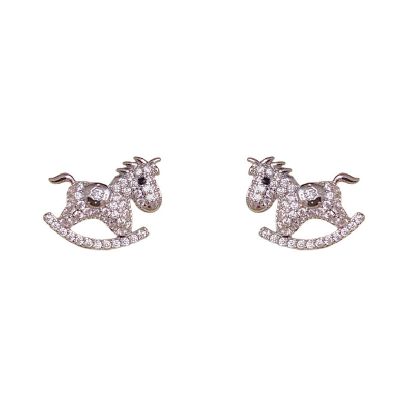Luxury Full-Zircon Horse Stud Earrings – Elegant Design