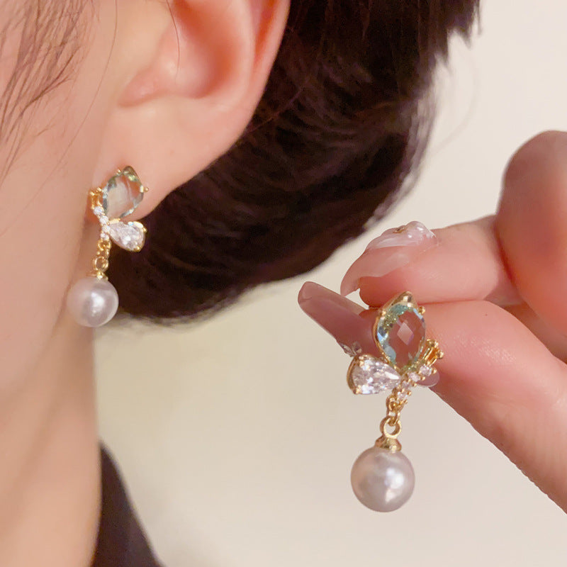 Luxury Butterfly & Pearl Tassel Drop Earrings – S925 Silver Needle