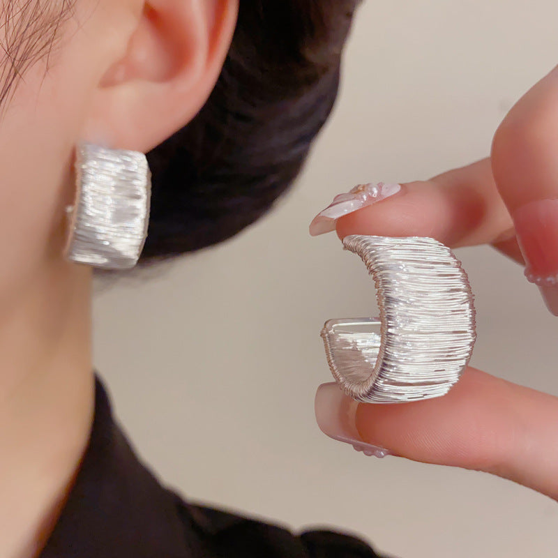 Gold C-Shape Hoop Earrings – Bold Geometric Statement for Women