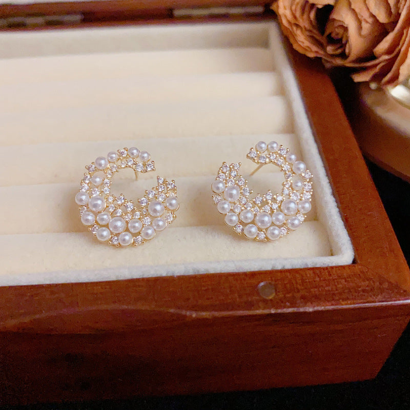 Zircon & Pearl C-Shaped Stud Gold Earrings – Elegant Geometric Design