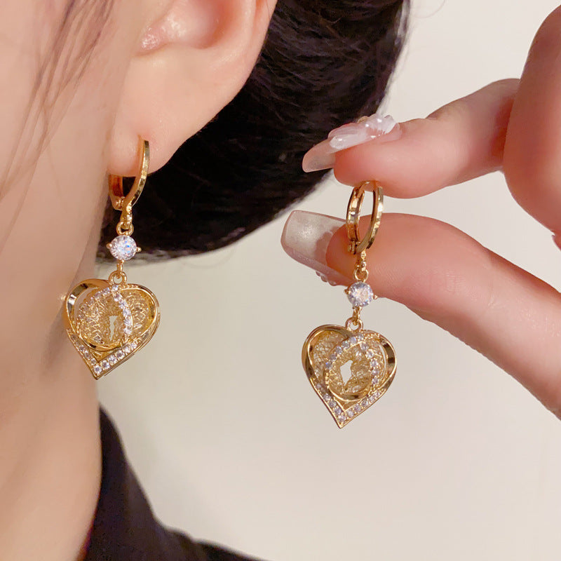 Luxury Zircon Metal Mesh Heart Drop Gold Earrings – Elegant Design